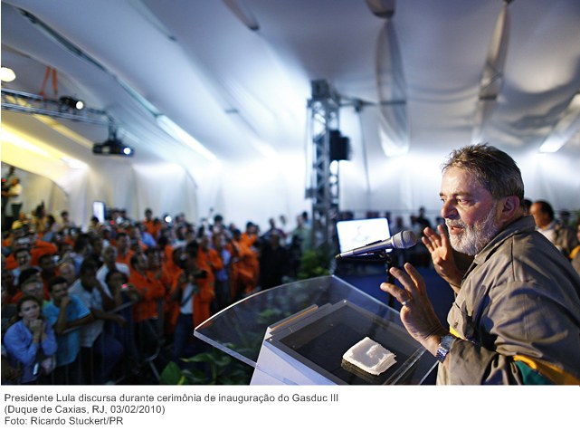 Presidente Lula discursa durante cerimônia de inauguração do Gasduc III.
