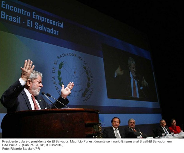 Presidente Lula discursa na cerimônia de encerramento do Seminário Empresarial Brasil-El Salvador.