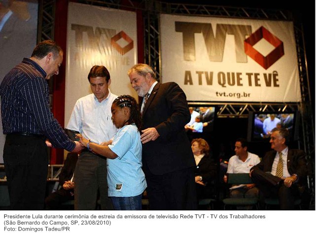 Presidente Lula durante cerimônia de estreia da emissora de televisão Rede TVT - TV dos Trabalhadores.