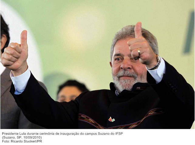 Presidente Lula durante cerimônia de inauguração do campus Suzano do IFSP.