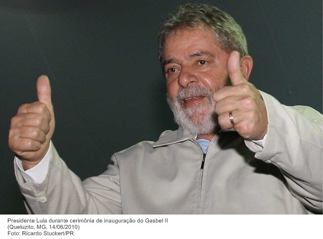 Presidente Lula durante cerimônia de inauguração do Gasbel II.