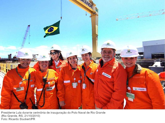 Presidente Lula durante cerimônia de inauguração do Polo Naval de Rio Grande (2).