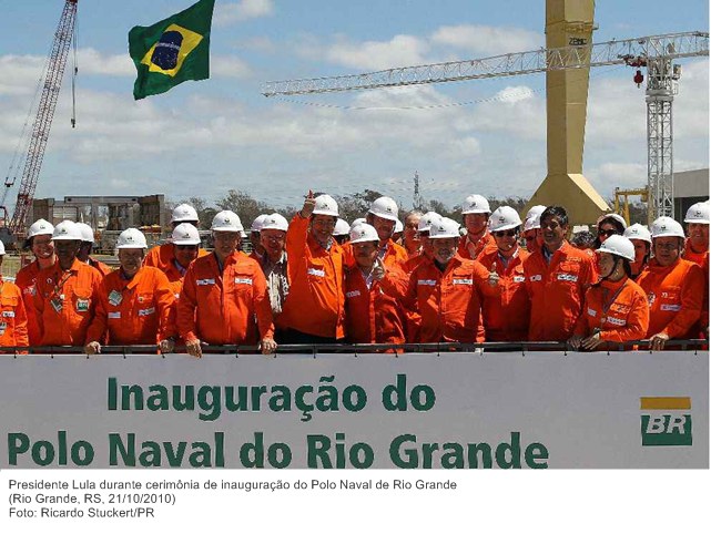 Presidente Lula durante cerimônia de inauguração do Polo Naval de Rio Grande (3).