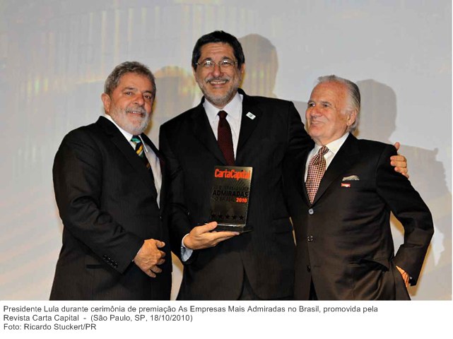 Presidente Lula durante cerimônia de premiação As Empresas Mais Admiradas no Brasil, promovida pela Revista Carta Capital .