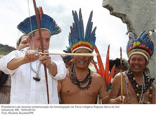 Presidente Lula durante comemoração da homologação da Terra Indígena Raposa Serra do Sol.