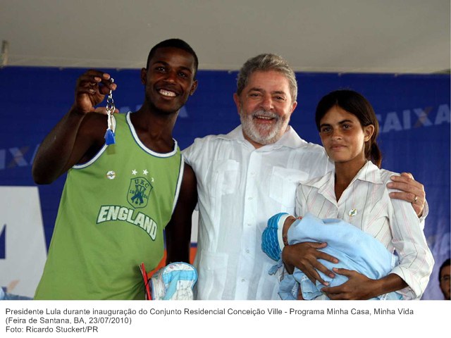 Presidente Lula durante inauguração do Conjunto Residencial Conceição Ville - Programa Minha Casa, Minha Vida .