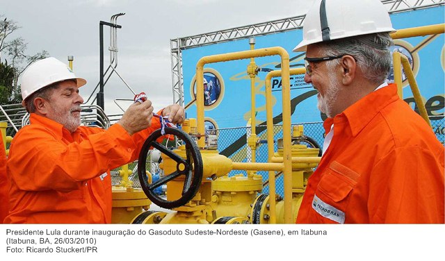 Presidente Lula durante inauguração do Gasoduto Sudeste-Nordeste (Gasene), em Itabuna.