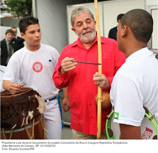 Presidente Lula durante lançamento do projeto Consultório de Rua e inaugura República Terapêutica.