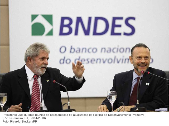 Presidente Lula durante reunião de apresentação da atualização da Política de Desenvolvimento Produtivo.