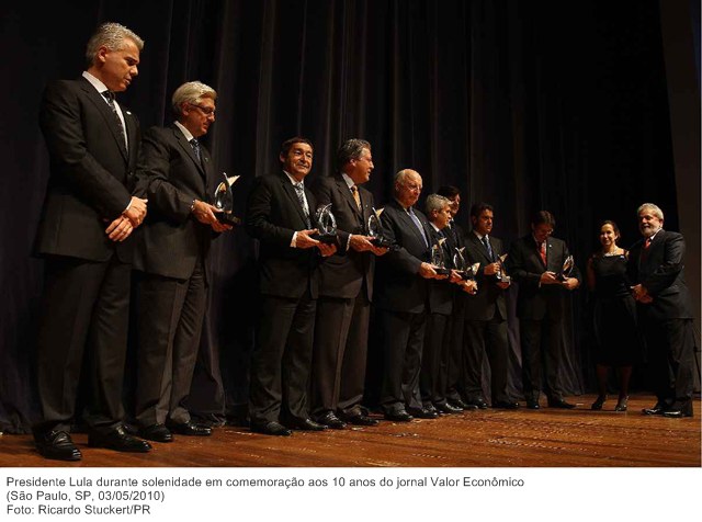 Presidente Lula durante solenidade em comemoração aos 10 anos do jornal Valor Econômico.