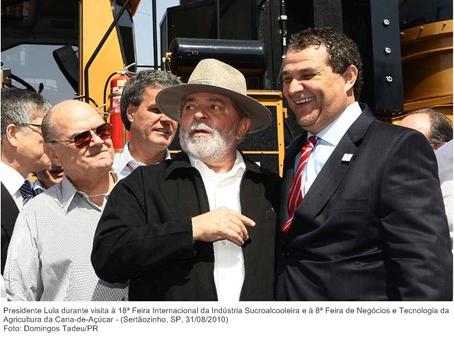 Presidente Lula durante visita à 18ª Feira Internacional da Indústria Sucroalcooleira e à 8ª Feira de Negócios e Tecnologia da Agricultura da Cana-de-Açúcar.