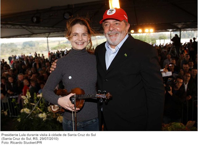 Presidente Lula durante visita à cidade de Santa Cruz do Sul 