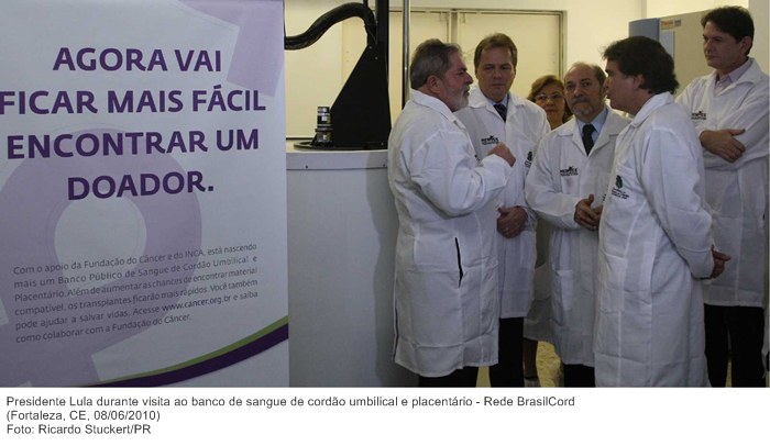 Presidente Lula durante visita ao banco de sangue de cordão umbilical e placentário - Rede BrasilCord