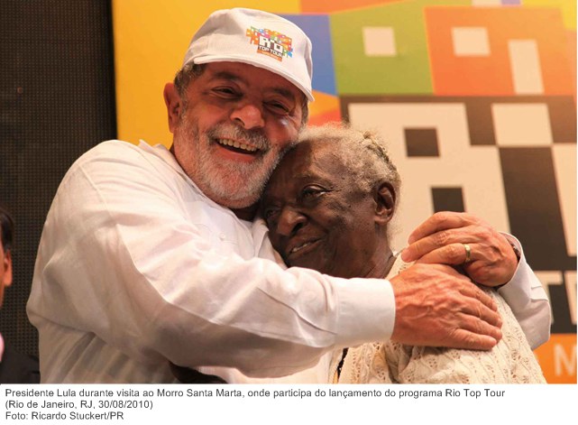 Presidente Lula durante visita ao Morro Santa Marta, onde participa do lançamento do programa Rio Top Tour (2).
