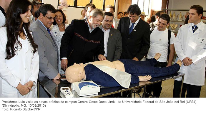 Presidente Lula durante visita aos novos prédios do campus Centro-Oeste Dona Lindu, da Universidade Federal de São João del Rei (UFSJ)