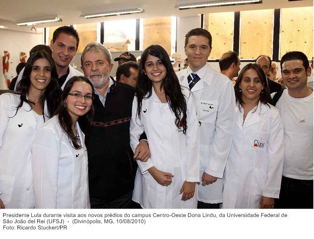 Presidente Lula durante visita aos novos prédios do campus Centro-Oeste Dona Lindu, da Universidade Federal de São João del Rei (UFSJ).