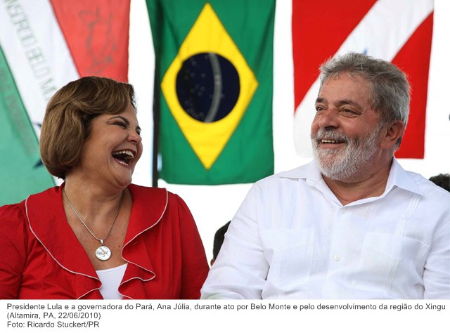 Presidente Lula e a governadora do Pará, Ana Júlia, durante ato por Belo Monte e pelo desenvolvimento da região do Xingu.