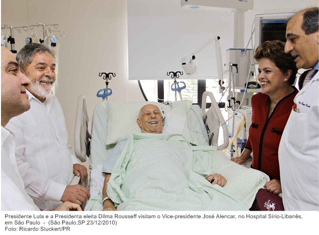 Presidente Lula e a Presidenta eleita Dilma Rousseff visitam o Vice-presidente José Alencar, no Hospital Sírio-Libanês, em São Paulo