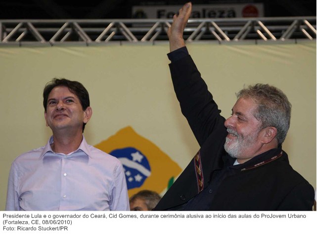 Presidente Lula e o governador do Ceará, Cid Gomes, durante cerimônia alusiva ao início das aulas do ProJovem Urbano.