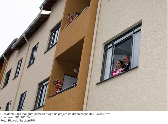 Presidente Lula inaugura primeira etapa do projeto de urbanização do Núcleo Naval.