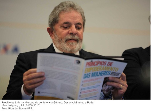 Presidente Lula na abertura da conferência Gênero, Desenvolvimento e Poder.jpg