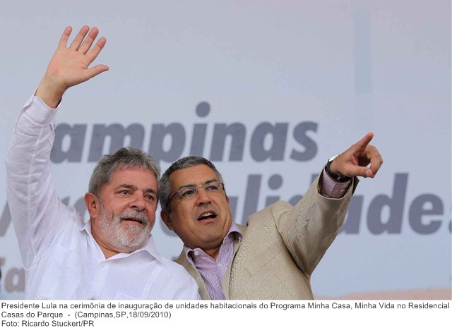 Presidente Lula na cerimônia de inauguração de unidades habitacionais do Programa Minha Casa, Minha Vida no Residencial Casas do Parque