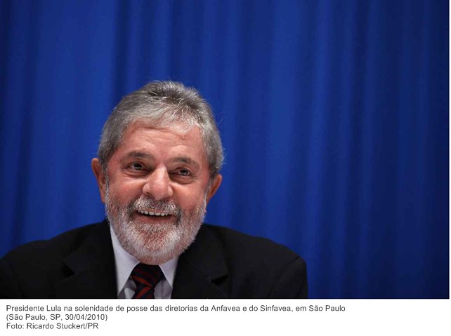 Presidente Lula na solenidade de posse das diretorias da Anfavea e do Sinfavea, em São Paulo.