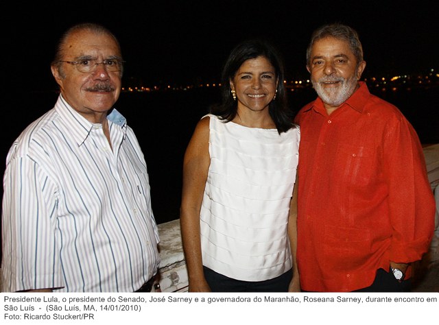 Presidente Lula, o presidente do Senado, José Sarney e a governadora do Maranhão, Roseana Sarney, durante encontro em São Luís.