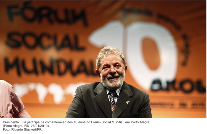 Presidente Lula participa de comemoração dos 10 anos do Fórum Social Mundial, em Porto Alegre