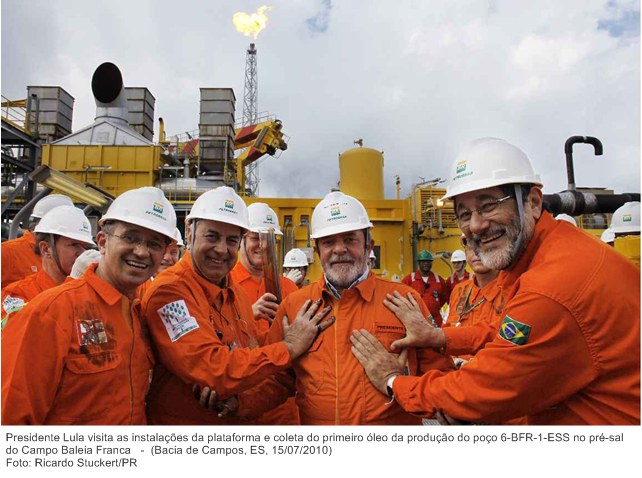 Presidente Lula visita as instalações da plataforma e coleta do primeiro óleo da produção do poço 6-BFR-1-ESS no pré-sal do Campo Baleia Franca 