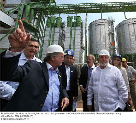 Presidente Lula visita as instalações de armazém graneleiro da Companhia Nacional de Abastecimento (Conab) 