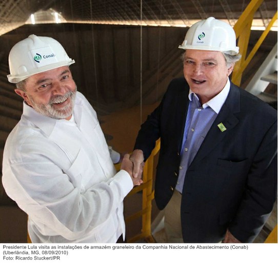 Presidente Lula visita as instalações de armazém graneleiro da Companhia Nacional de Abastecimento (Conab)