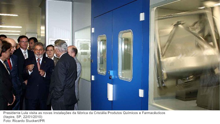 Presidente Lula visita as novas instalações da fábrica da Cristália Produtos Químicos e Farmacêuticos 