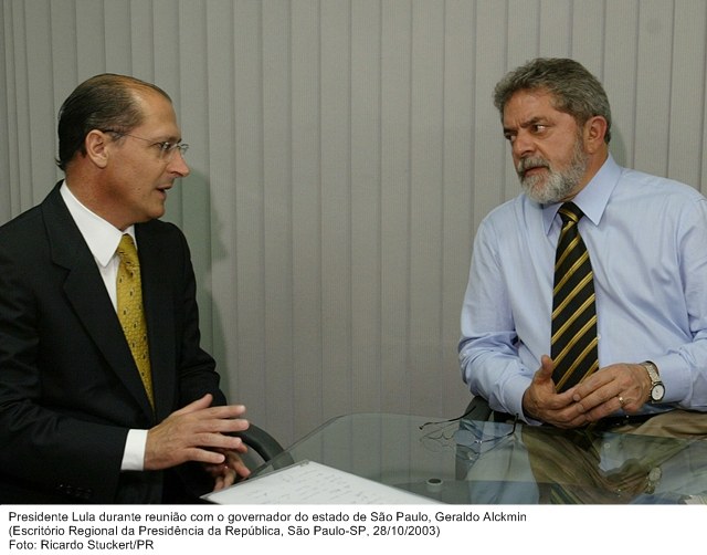 Presidente Lula durante reunião com o governador do estado de São Paulo, Geraldo Alckmin.jpg